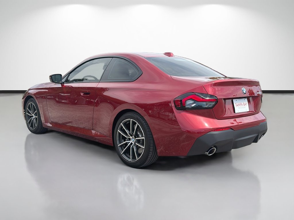 Used 2025 BMW 230i Coupe RWD image 5
