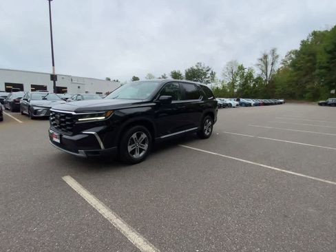Used 2024 Honda Pilot EX-L image 7