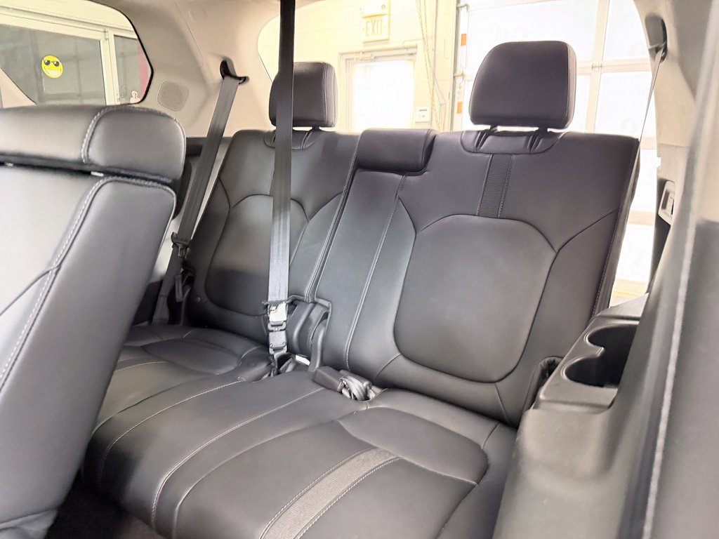 Used 2025 Honda Pilot Touring image 25