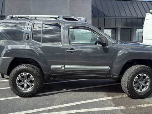 Used 2012 Nissan Xterra S AWD/4WD image 2