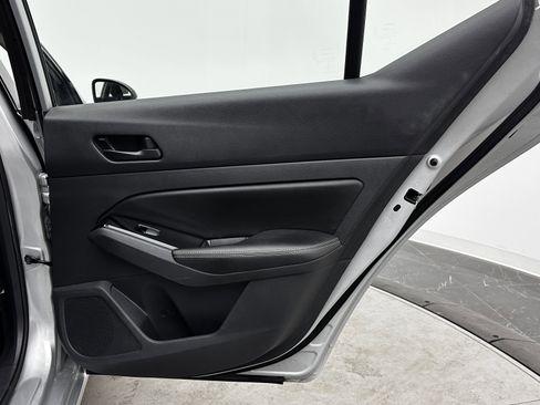 Used 2023 Nissan Altima 2.5 SV image 30