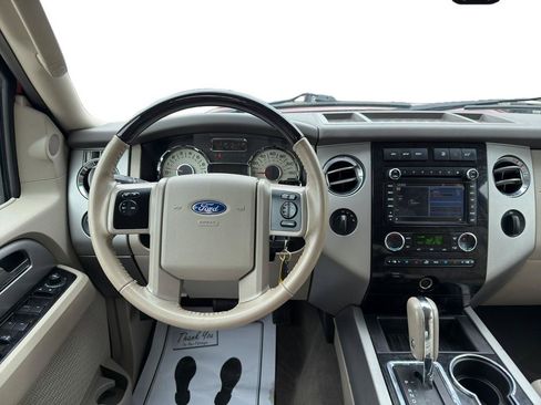 Used 2014 Ford Expedition Limited w/ Equipment Group 301A AWD/4WD image 9