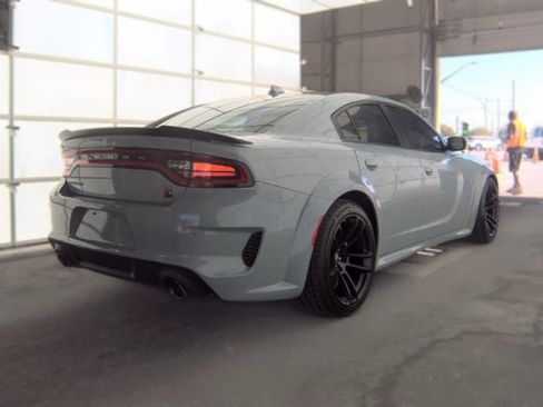 Used 2022 Dodge Charger Scat Pack RWD image 4