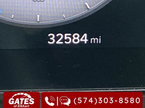 Used 2025 Hyundai Elantra SEL FWD image 5