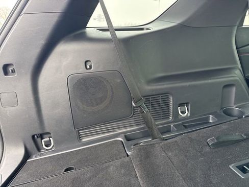 Used 2025 Ford Explorer ST-Line w/ ST-Line Street Pack image 48