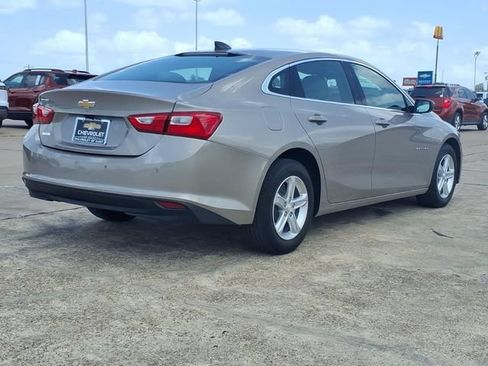 Used 2024 Chevrolet Malibu LS FWD image 5