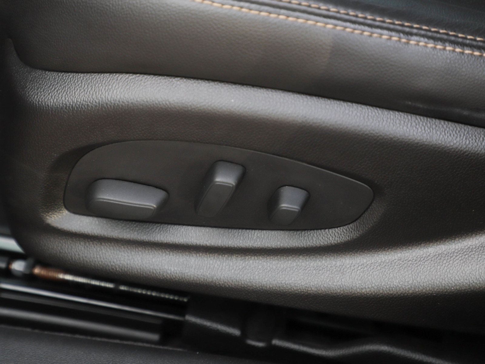 Used 2016 Chevrolet Impala LTZ FWD image 21