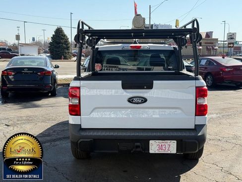 Used 2025 Ford Maverick XLT w/ Equipment Group 302A AWD/4WD image 6