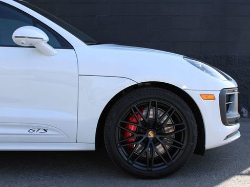 Used 2026 Porsche Macan GTS AWD/4WD image 11