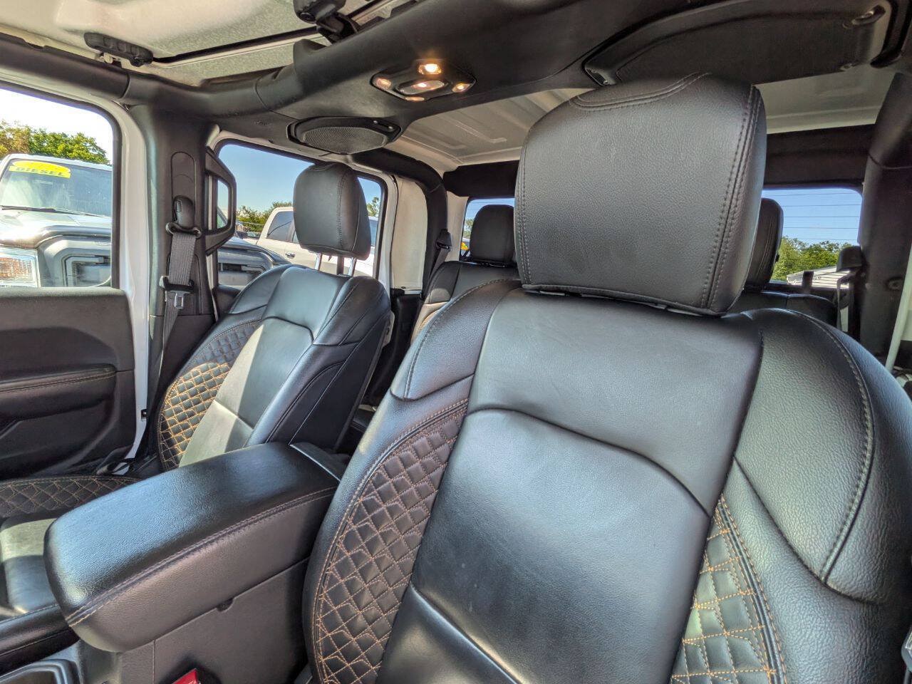 Used 2022 Jeep Gladiator High Altitude AWD/4WD image 12