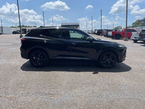 Used 2025 Buick Envision Sport Touring AWD/4WD image 7