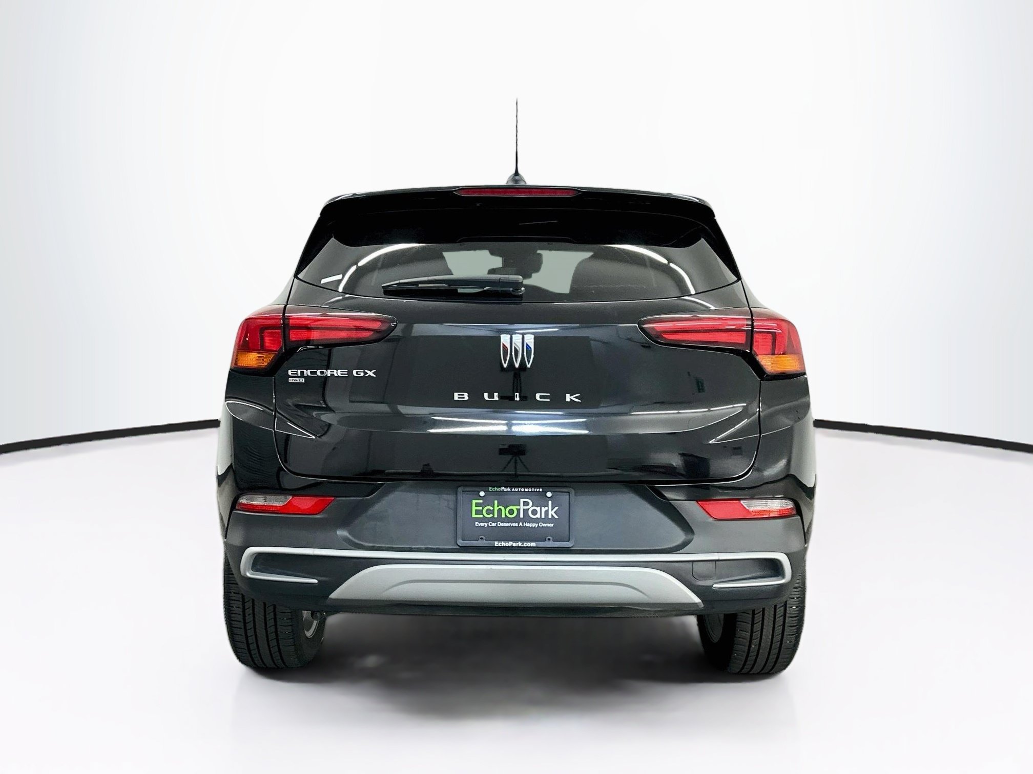 Used 2025 Buick Encore GX Preferred AWD/4WD image 7