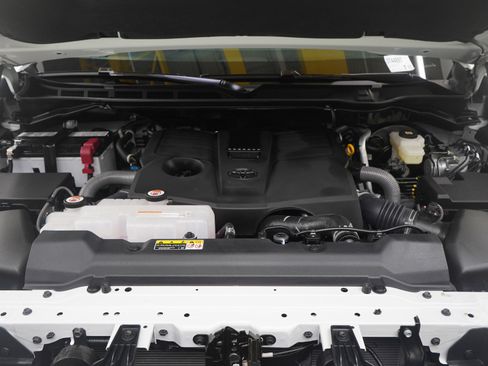 Used 2025 Toyota Tundra SR5 w/ TRD Rally Package image 28