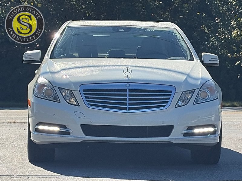 Used 2012 Mercedes-Benz E 350 4MATIC Sedan image 2