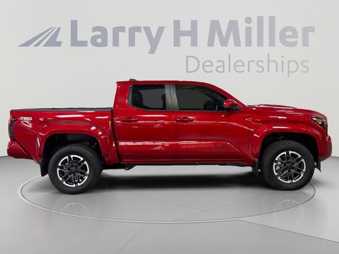 Certified 2026 Toyota Tacoma TRD Sport RWD image 6