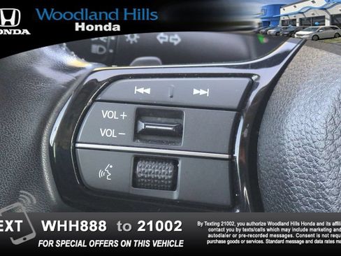Used 2024 Honda Accord Touring image 11