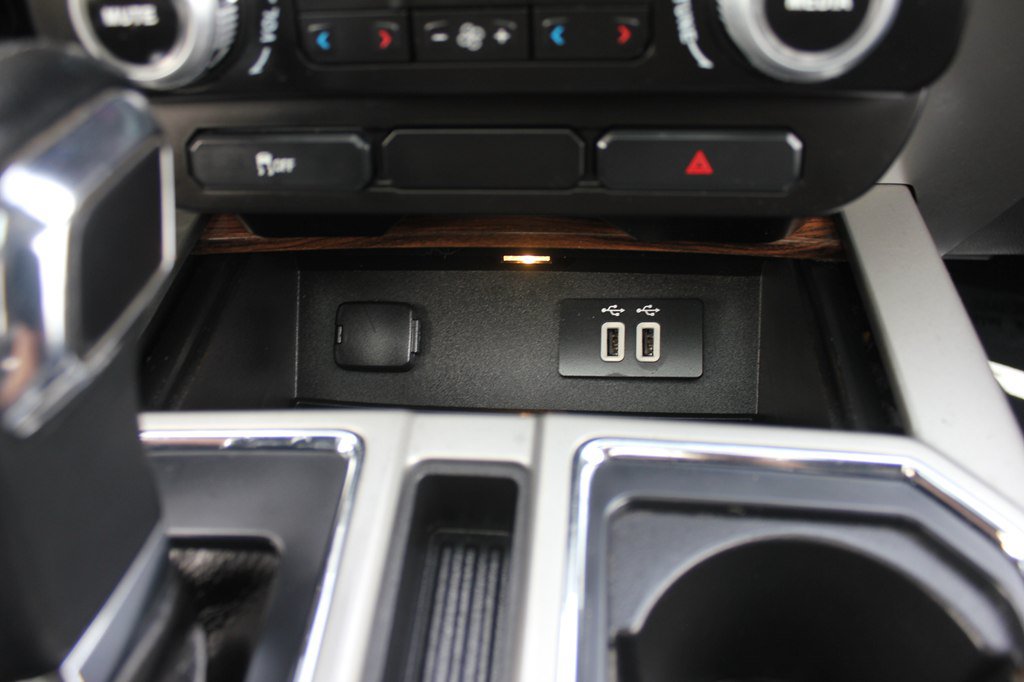 Used 2016 Ford F150 Lariat w/ Equipment Group 502A Luxury AWD/4WD image 18