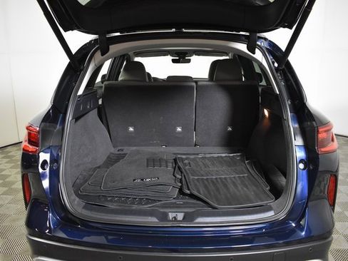 Certified 2023 INFINITI QX50 Luxe image 32