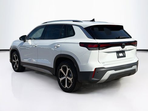 New 2026 Volkswagen Tiguan SE FWD image 5