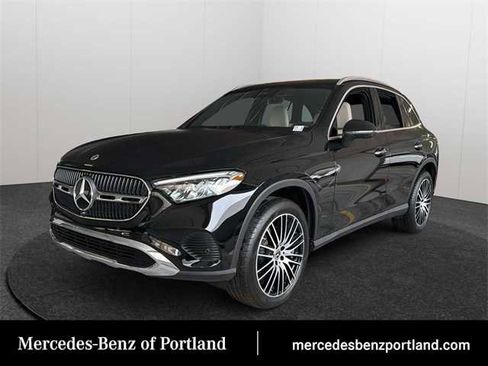 Certified 2025 Mercedes-Benz GLC 300 4MATIC image 1