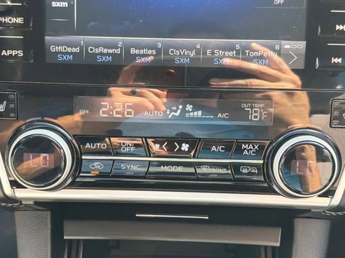 Used 2018 Subaru Outback 2.5i Premium image 27