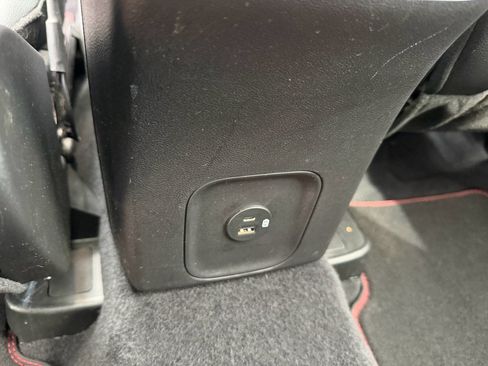 Used 2022 Ford Escape SEL w/ SEL Stealth AWD Package image 12