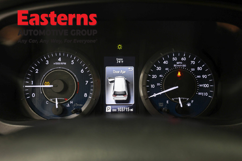 Used 2020 Toyota Sienna L FWD image 18
