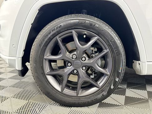 Used 2021 Jeep Grand Cherokee Limited w/ Quick Order Package 28K 80th image 31