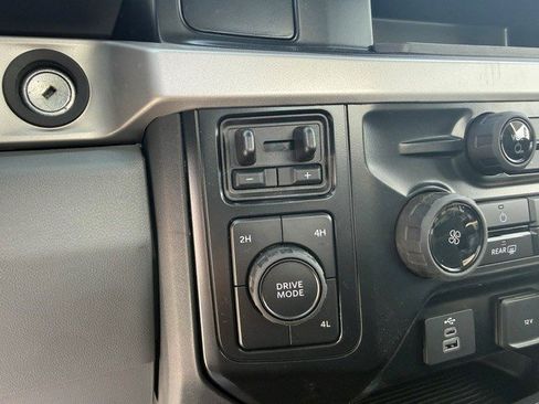 New 2026 Ford F450 XLT w/ XLT Value Package AWD/4WD image 10