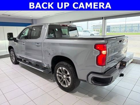Used 2024 Chevrolet Silverado 1500 High Country w/ Max Trailering Package image 3