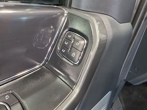 Used 2022 Ford F150 Lariat w/ Equipment Group 502A High AWD/4WD image 26