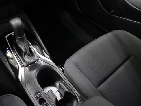 Used 2026 Toyota Corolla LE FWD image 15