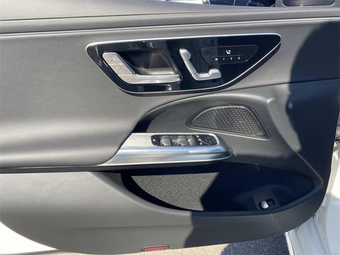 New 2026 Mercedes-Benz E 350 Sedan image 11