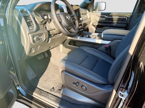 New 2026 RAM 1500 Big Horn AWD/4WD image 25