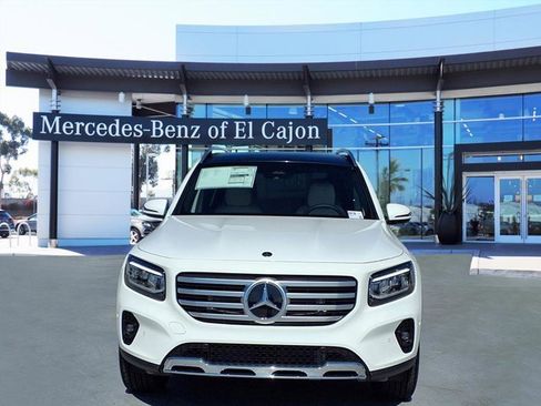 New 2026 Mercedes-Benz GLB 250 image 2