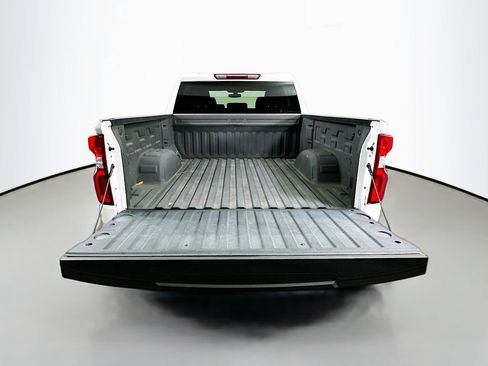 Used 2022 Chevrolet Silverado 1500 LT Trail Boss image 26