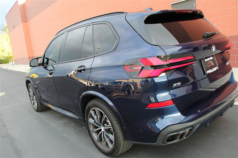 Used 2024 BMW X5 M60i AWD/4WD image 47
