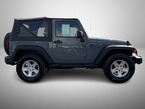 Used 2015 Jeep Wrangler Sport w/ Quick Order Package 24S AWD/4WD image 6