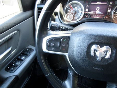 Used 2022 RAM 1500 Big Horn image 13
