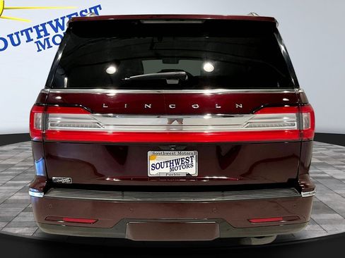 Used 2020 Lincoln Navigator Reserve w/ Luxury Package AWD/4WD image 5