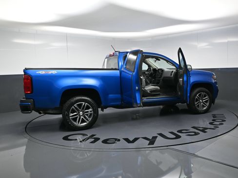 Used 2021 Chevrolet Colorado W/T w/ Custom Special Edition AWD/4WD image 26