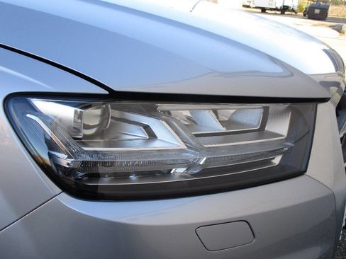 Used 2018 Audi Q7 3.0T Prestige w/ Prestige Package image 99