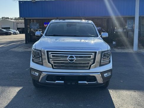 Used 2021 Nissan Titan Platinum Reserve w/ Moonroof Package image 3