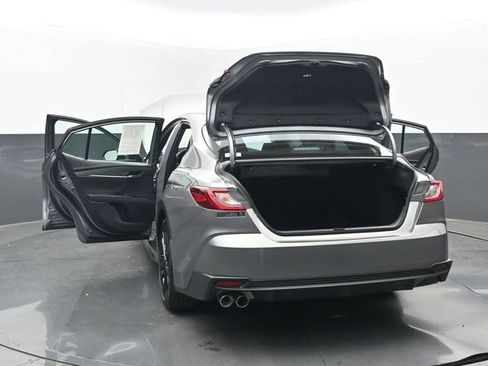 Used 2025 Toyota Camry SE w/ Multimedia Upgrade Package image 34