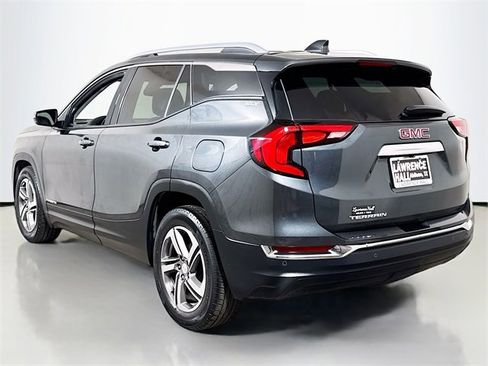 Used 2021 GMC Terrain SLT image 6