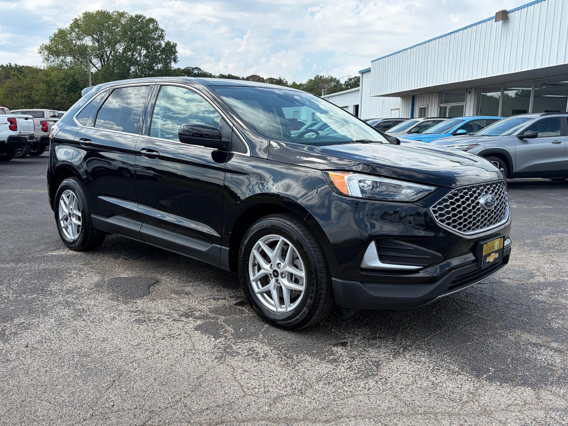 Used 2024 Ford Edge SEL AWD/4WD image 7