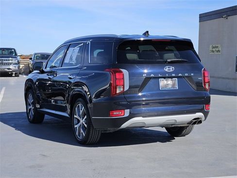 Used 2021 Hyundai Palisade Limited image 5