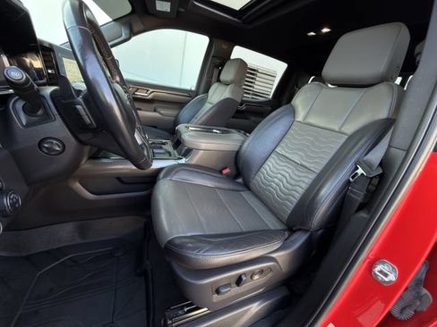 Certified 2022 Chevrolet Silverado 1500 ZR2 w/ Technology Package AWD/4WD image 30