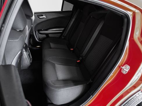 Used 2022 Dodge Charger R/T w/ Performance Handling Group RWD image 38