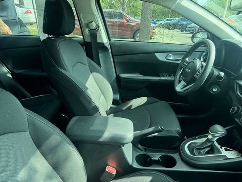 Certified 2024 Kia Forte LXS FWD image 7